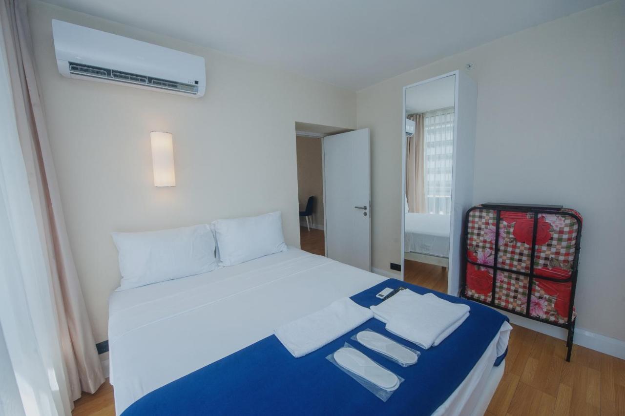 Orbi City Towers Batumi Bagian luar foto