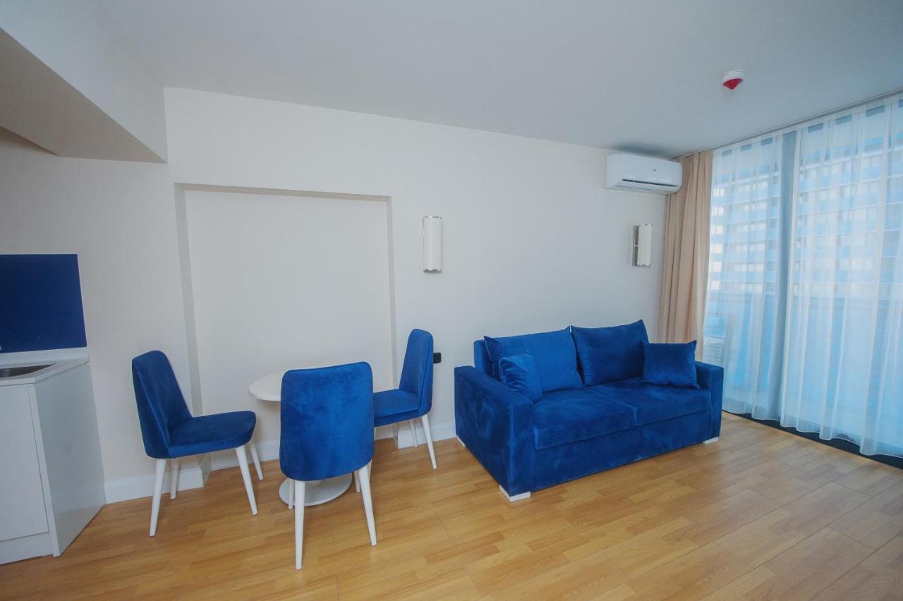 Orbi City Towers Batumi Bagian luar foto