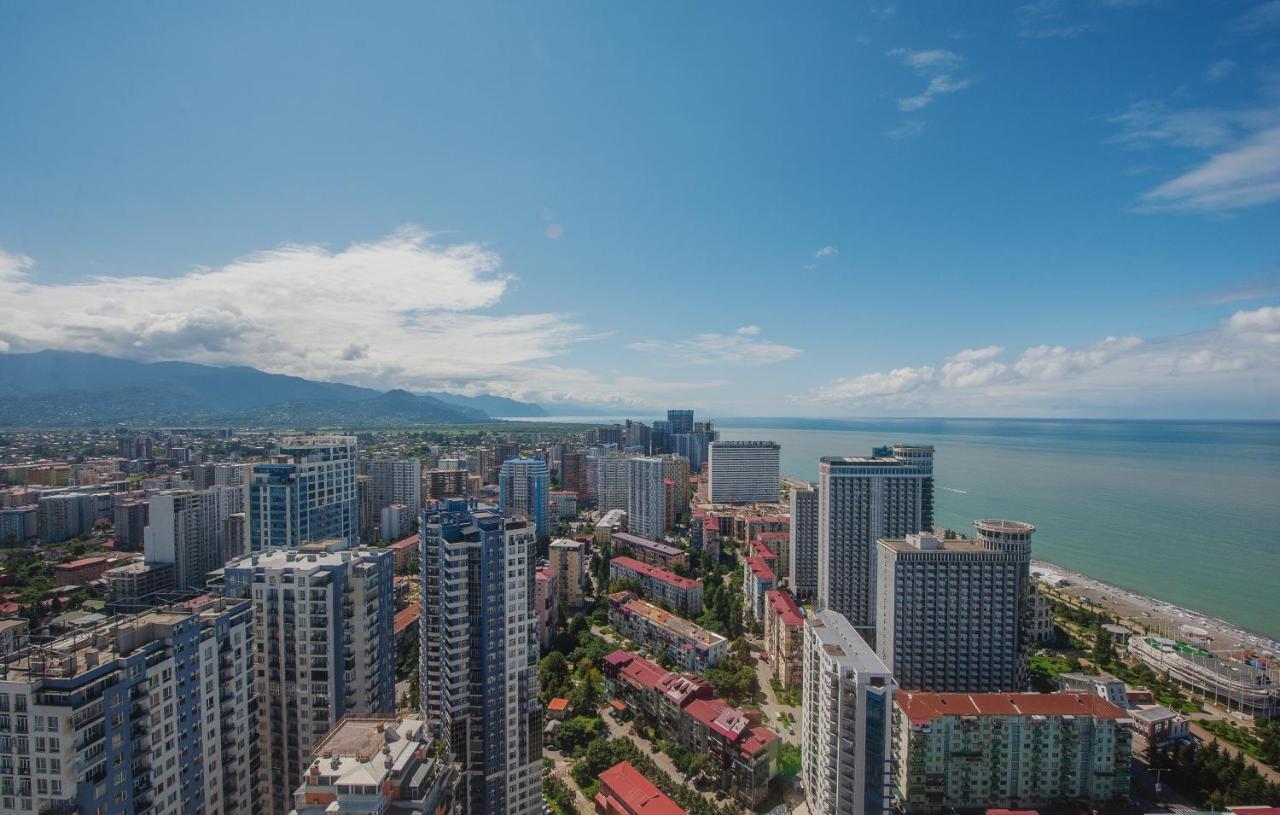 Orbi City Towers Batumi Bagian luar foto