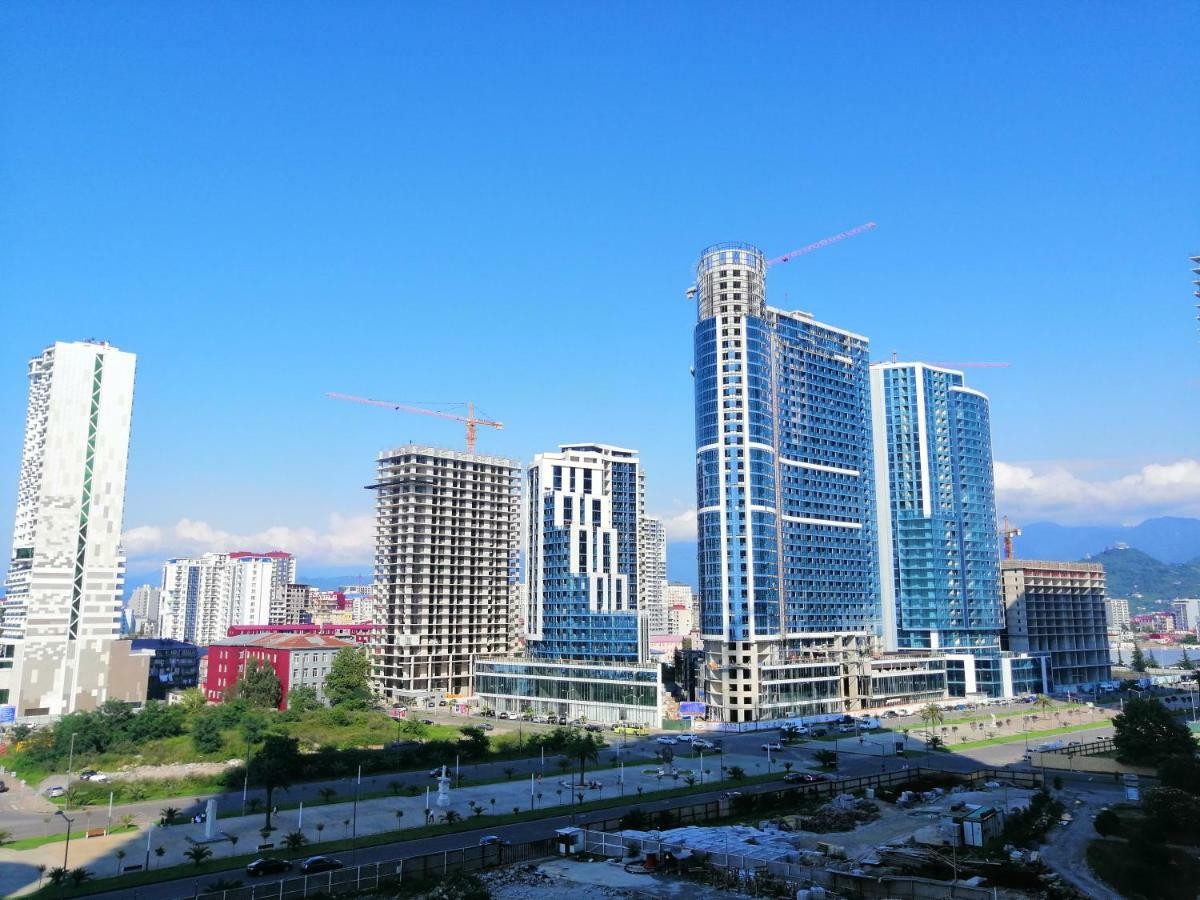 Orbi City Towers Batumi Bagian luar foto