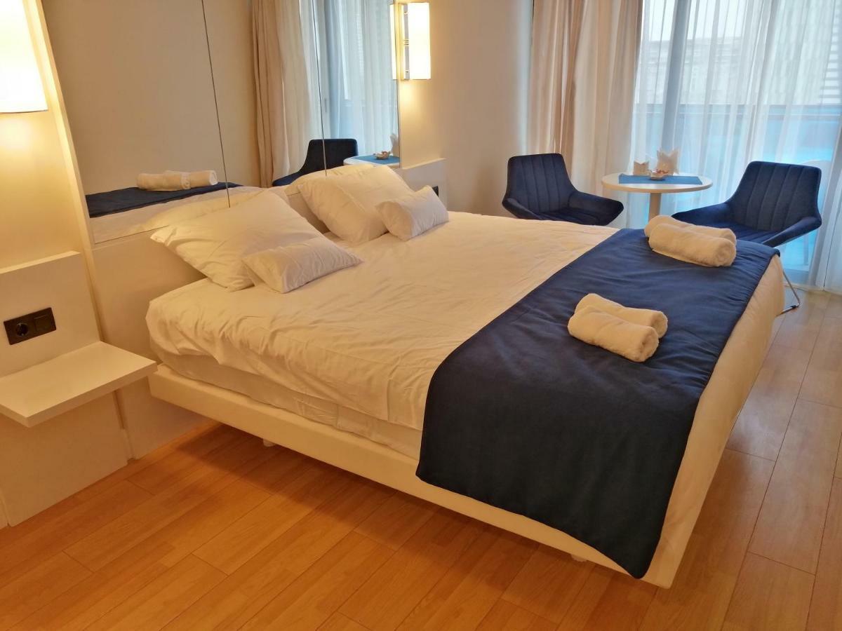 Orbi City Towers Batumi Bagian luar foto