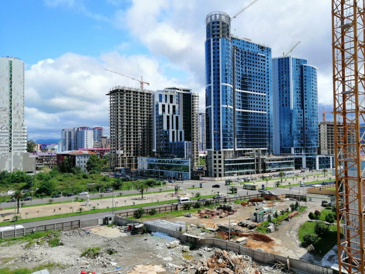 Orbi City Towers Batumi Bagian luar foto